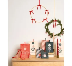 folia Tüten & Anhänger|Tüten & Anhänger><noscript><img width=