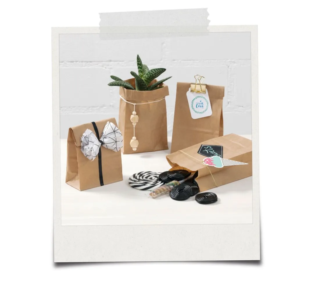 folia Backen|Tüten & Anhänger>Papiertüten mit Blockboden aus Kraftpapier, 15 Stück