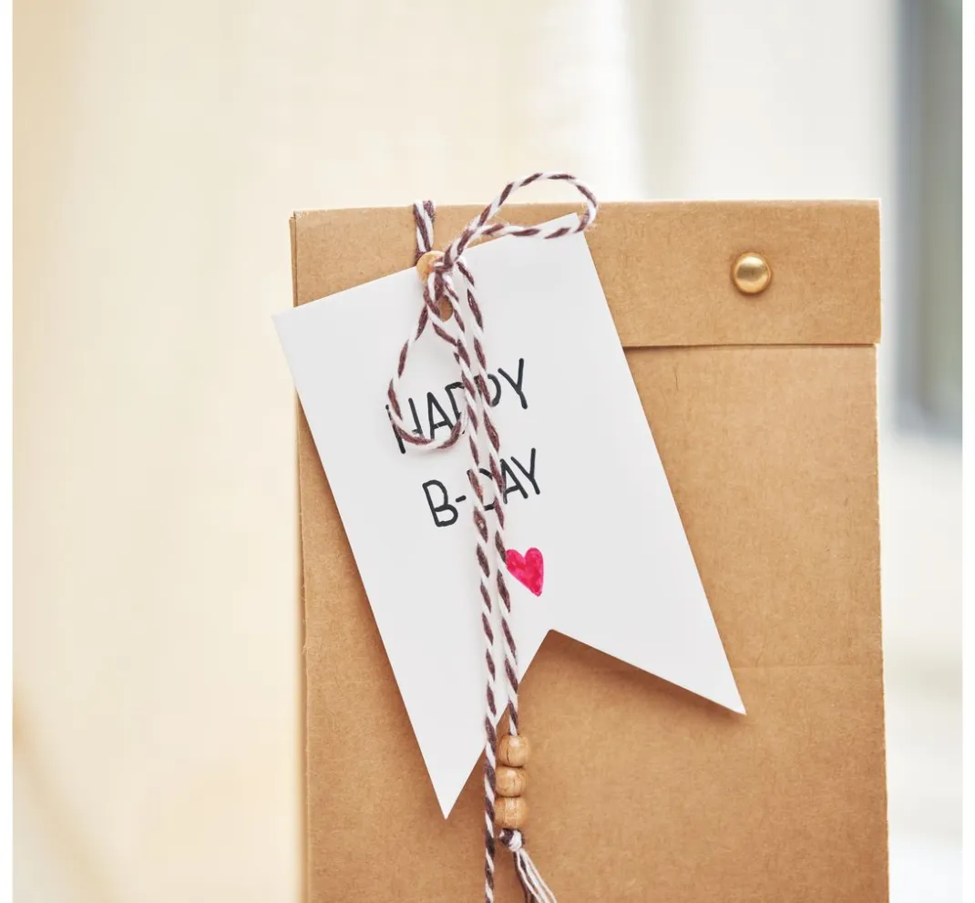 VBS Schachteln & Boxen|Tüten & Anhänger>Geschenkbox mit Sichtfenster