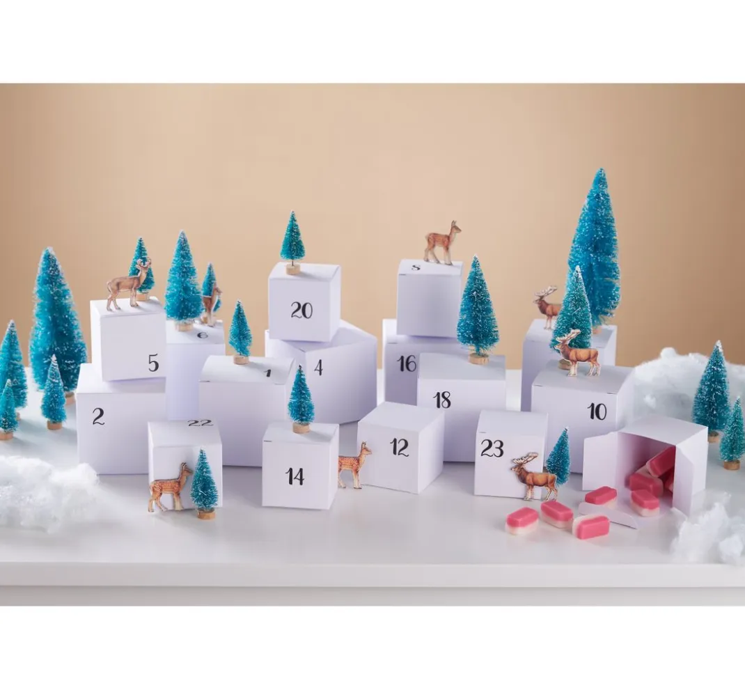 VBS Miniaturen>Miniatur Tannenbaum, 16er-Set, beschneit